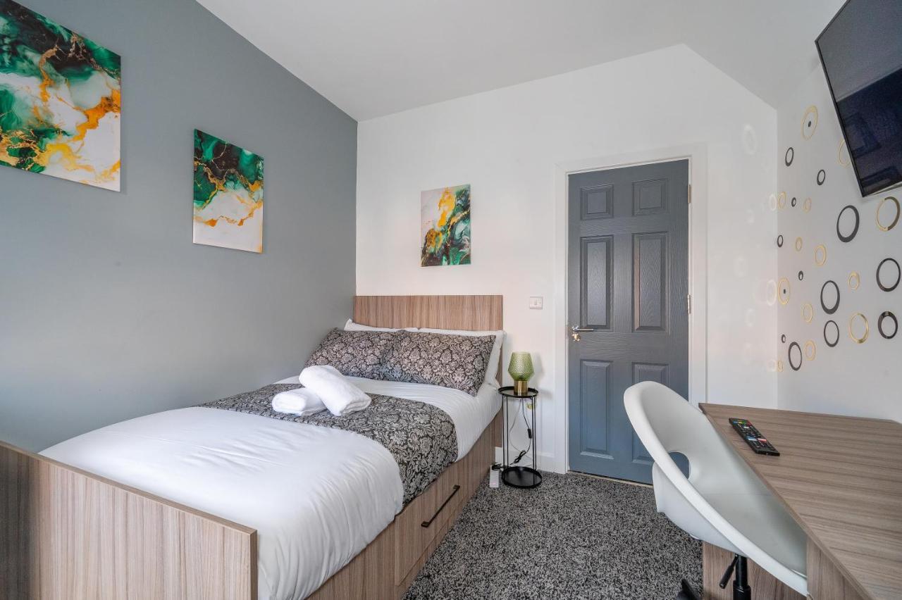 *Rb12S* For Your Most Relaxed & Cosy Stay + Free Parking + Free Fast Wifi * Лідс Екстер'єр фото
