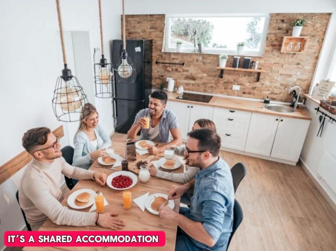 *Rb12S* For Your Most Relaxed & Cosy Stay + Free Parking + Free Fast Wifi * Лідс Екстер'єр фото